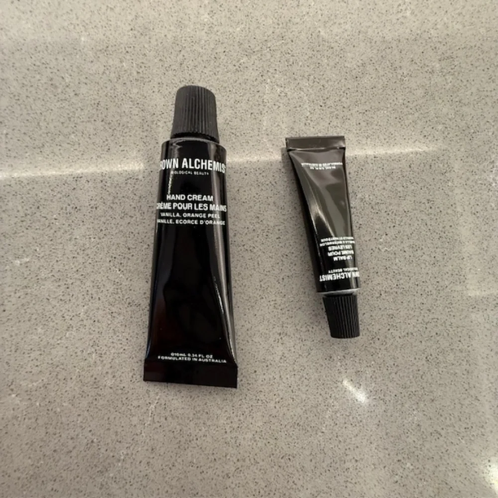 4 Delta Air Lines - Delta One Amenity Kit - Someone Somewhere NEW